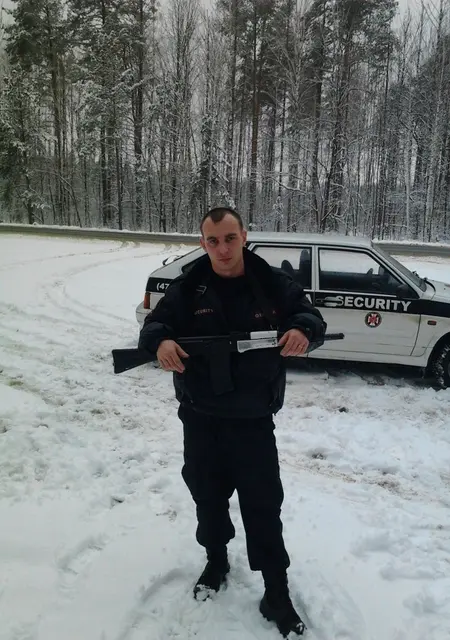 Антон из Тамбова, ищу на сайте знакомства на одну ночь