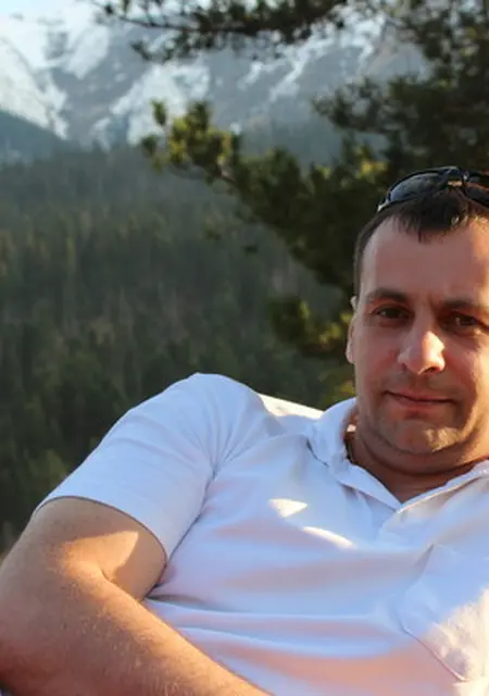 Бродяга из Салехарда, ищу на сайте знакомства на одну ночь