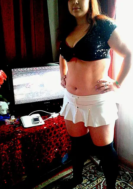 Валерия из Иркутска, мне 32, познакомлюсь для приятного времяпровождения