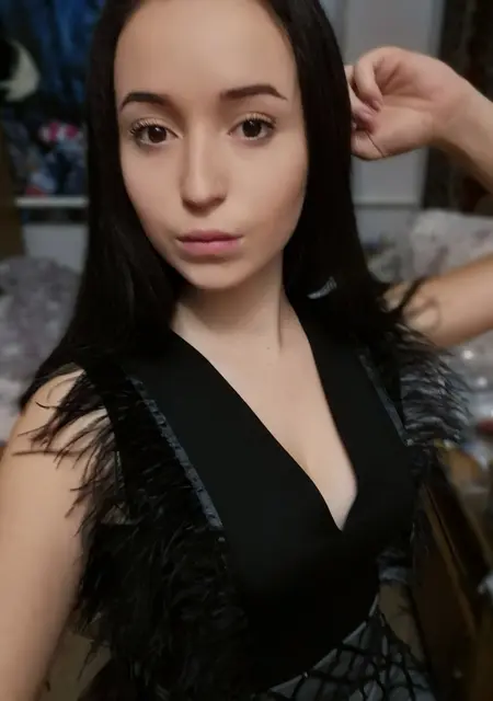 Белла из Ростова-на-Дону, мне 25, познакомлюсь для приятного времяпровождения