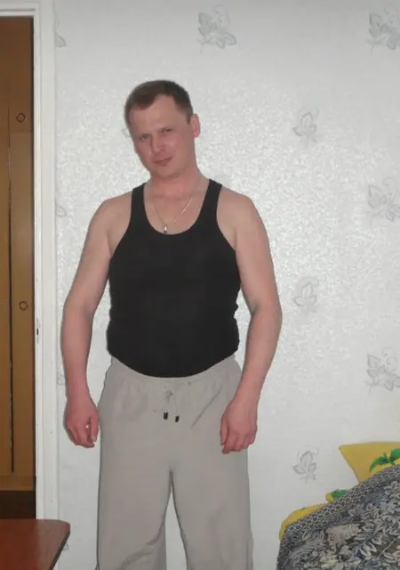 Дмитрий из Тюмени, мне 50, познакомлюсь на одну ночь