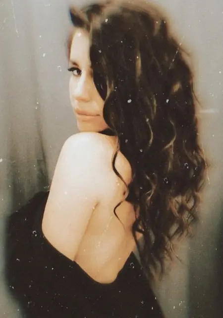 Полина из Тольятти, мне 30, познакомлюсь для совместных путешествий