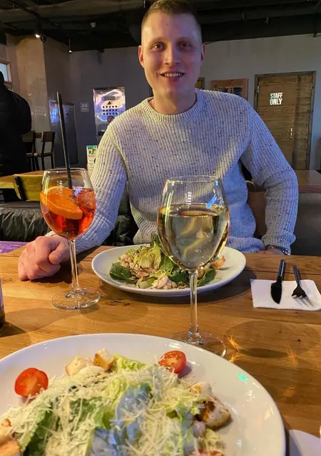 Денис из Владимира, ищу на сайте знакомства без обязательств