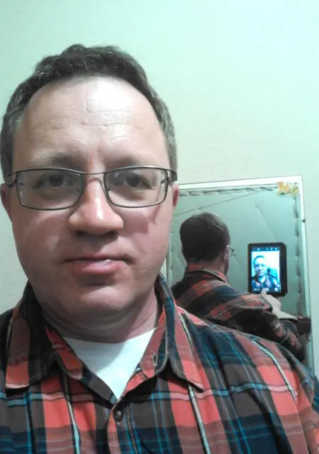 Я Игорь, 48, знакомлюсь без обязательств в Первоуральске