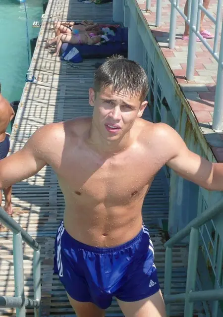 Я Lekc, 39, из Усть-Кута, ищу знакомство для дружбы