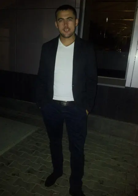 Рустам из Салавата, мне 35, познакомлюсь на одну ночь