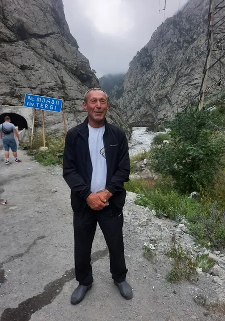 Александр из Краснодара, мне 62, познакомлюсь без обязательств