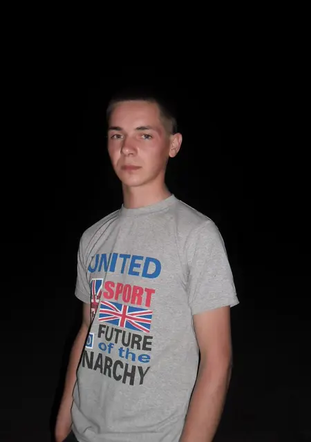 Максим из Лунинца, ищу на сайте знакомства на одну ночь