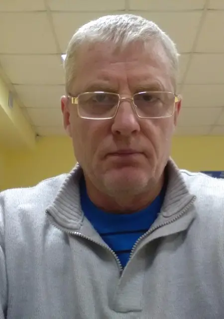 Александр из Горнозаводска, ищу на сайте знакомства на одну ночь