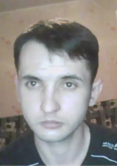 Я Виталилий, 39, из Боровичей, ищу знакомство для постоянных отношений