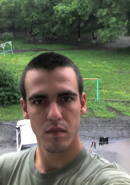 Александр из Киселевска, ищу на сайте знакомства на одну ночь