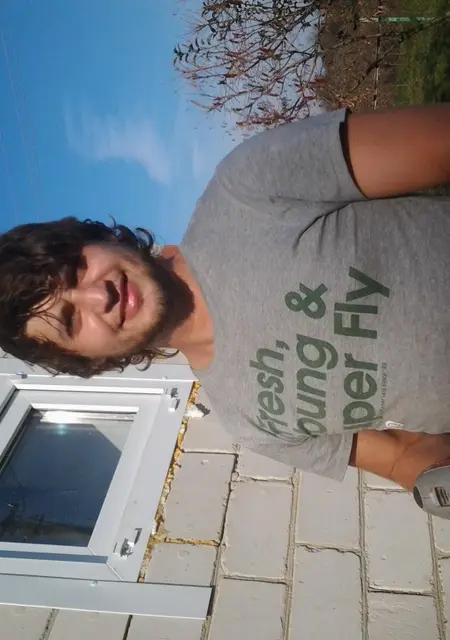 Виталий из Усть-Лабинска, мне 39, познакомлюсь без обязательств