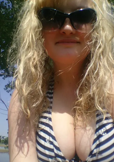 Машенька из Ишимбая, ищу на сайте знакомства на одну ночь