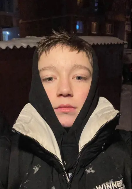 Максим из Нижнего Тагила, мне 18, познакомлюсь для приятного времяпровождения