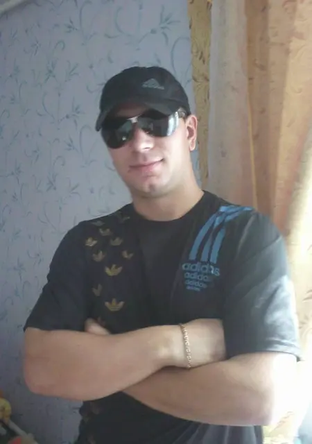 Сергей из Славянска-на-Кубани, ищу на сайте знакомства на одну ночь