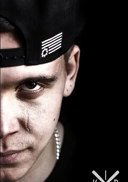 Антон из Курганинска, мне 37, познакомлюсь на одну ночь