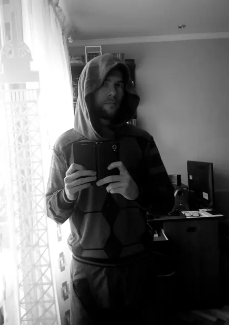 Ragnar из Батайска, мне 41, познакомлюсь для постоянных отношений