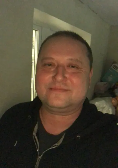 Я Олег, 52, из Смоленска, ищу знакомство для постоянных отношений