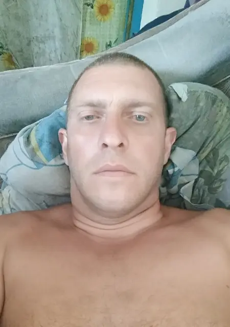 Я Евгений, 39, знакомлюсь без обязательств в Минеральных Водах