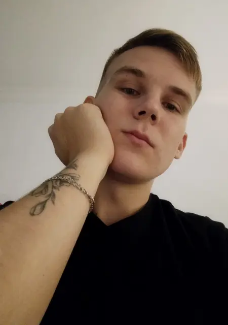 Shafran из Тюмени, мне 27, познакомлюсь для приятного времяпровождения