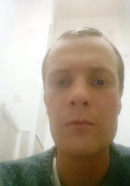 Я Сергей, 42, из Петрозаводска, ищу знакомства без обязательств