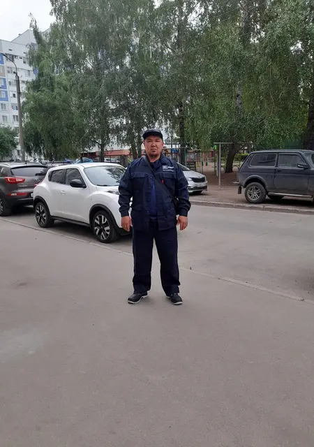 Я Избасар, 40, из Альметьевска, ищу знакомство для постоянных отношений