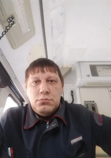 Я Виталий, 42, знакомлюсь для дружбы в Чусовом