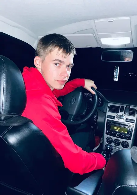 Максим из Кунгура, ищу на сайте постоянные отношения