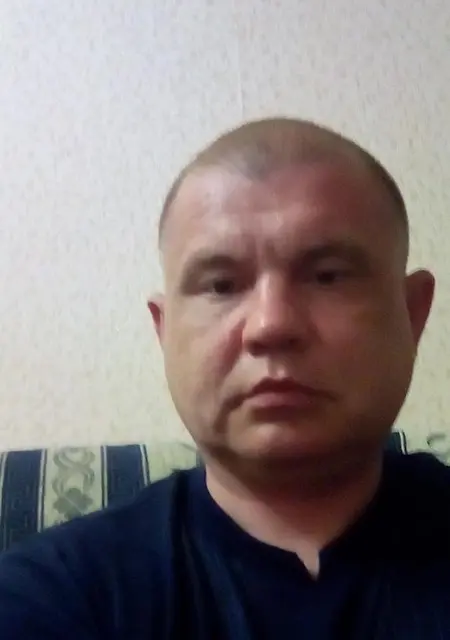 Я Макс, 46, знакомлюсь без обязательств в Каменске-Уральском