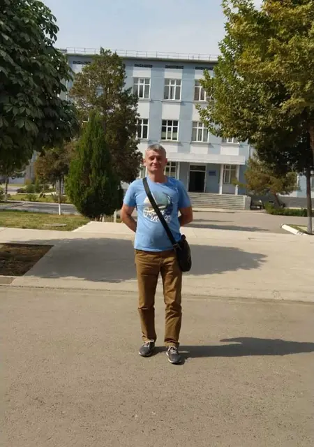 Феликс из Тюмени, мне 43, познакомлюсь без обязательств