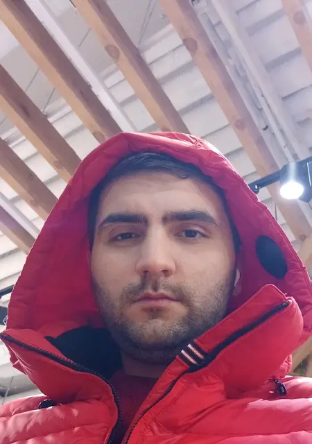 Махди из Казани, ищу на сайте знакомства без обязательств