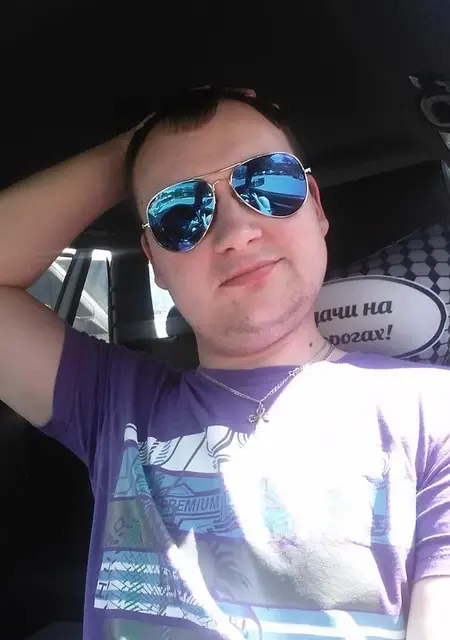 Саша из Смолевичей, ищу на сайте знакомства на одну ночь