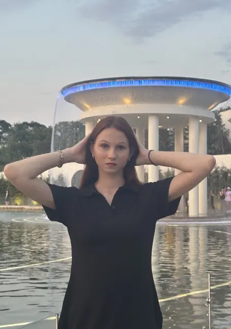 Ярослава из Москвы, мне 18, познакомлюсь для общения