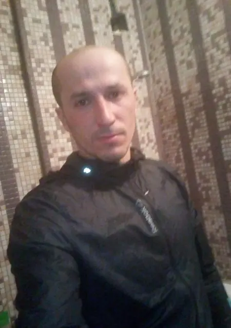 Андрей из Челябинска, мне 40, познакомлюсь без обязательств