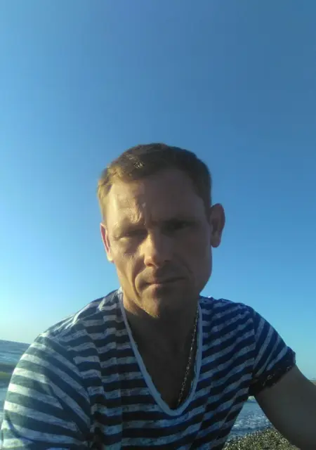 Я Василий, 47, из Приморско-Ахтарска, ищу знакомства на одну ночь