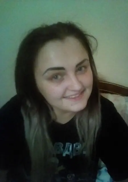 Я Вераника, 31, из Пскова, ищу знакомства на одну ночь
