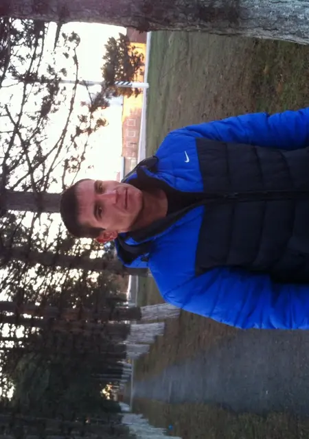 Я Василий, 36, из Батайска, ищу знакомство для постоянных отношений