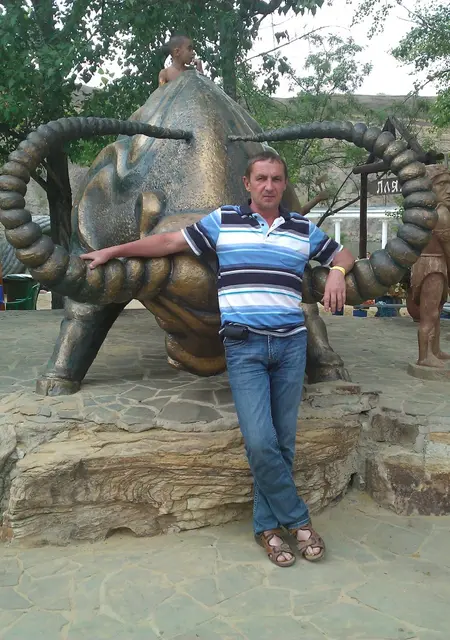 Я Сергей, 57, из Ефремова, ищу знакомства на одну ночь