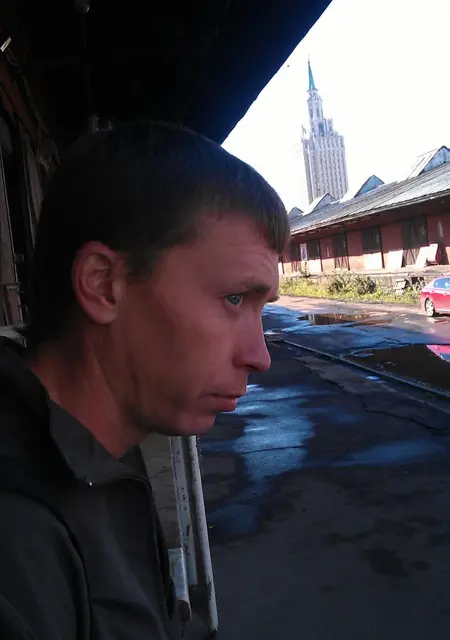 Евгений из Коломны, ищу на сайте постоянные отношения