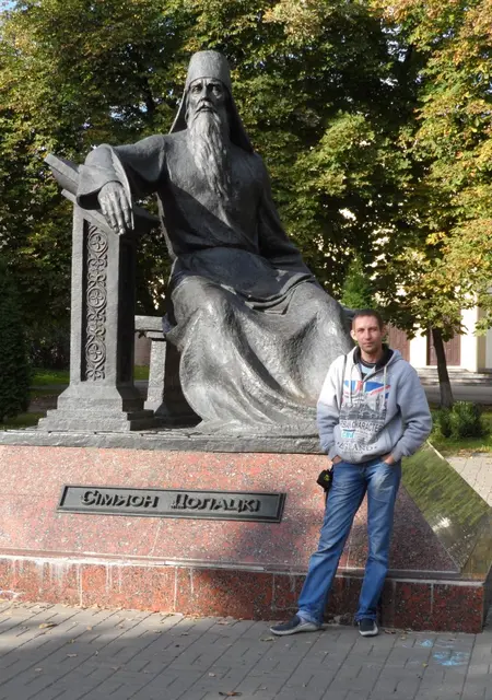 Фёдор из Борисова, ищу на сайте знакомства на одну ночь