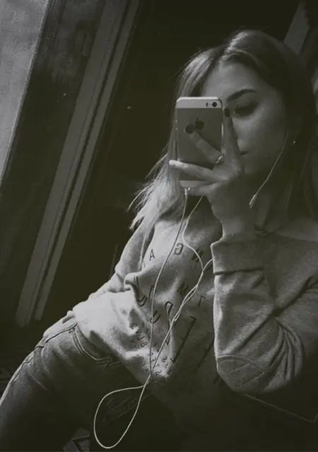 Кристина из Челябинска, мне 30, познакомлюсь для вирта