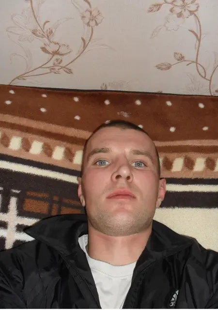 Сергей из Острова, мне 41, познакомлюсь на одну ночь