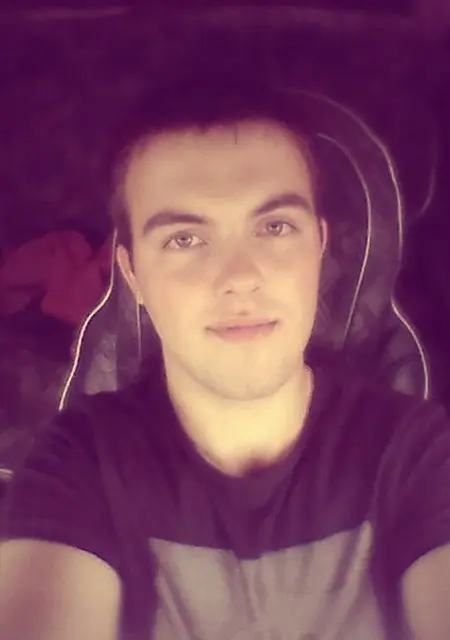 Андрей из Сыктывкара, ищу на сайте знакомства без обязательств