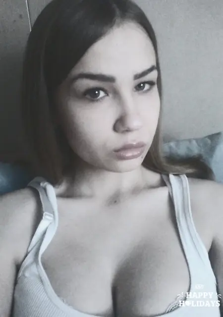 Elizabeth из Томска, ищу на сайте общение