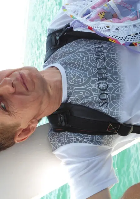 Я Николай, 63, из Томска, ищу знакомство для вирта