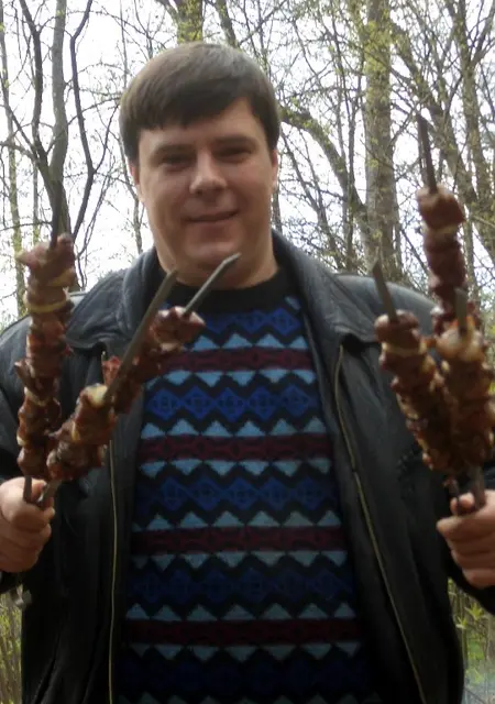 Я Марат, 60, из Калуги, ищу знакомства на одну ночь