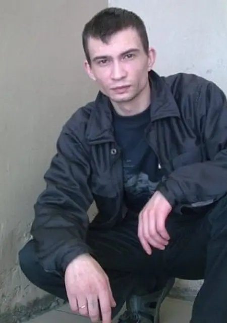 Я Антон, 41, знакомлюсь для вирта в Вельске