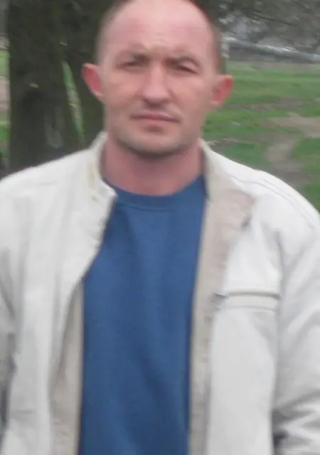 Я Виктор, 47, из Бреста, ищу знакомства без обязательств