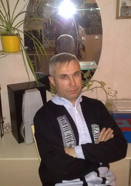 Aleksei из Новомосковска, мне 54, познакомлюсь на одну ночь