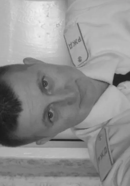 Я Larisa, 43, знакомлюсь для дружбы в Таре